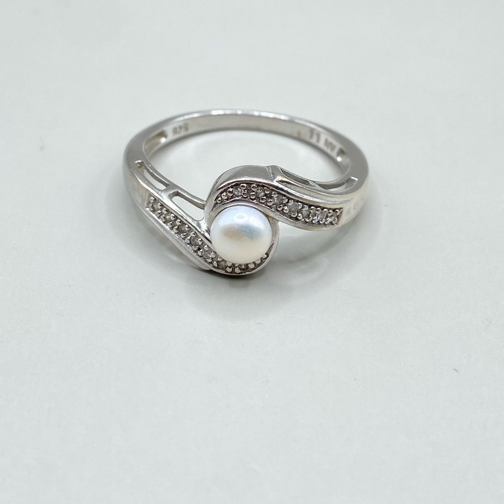 Nevada Silver Mine Cultured Pearl Cubic Zirconia Ring